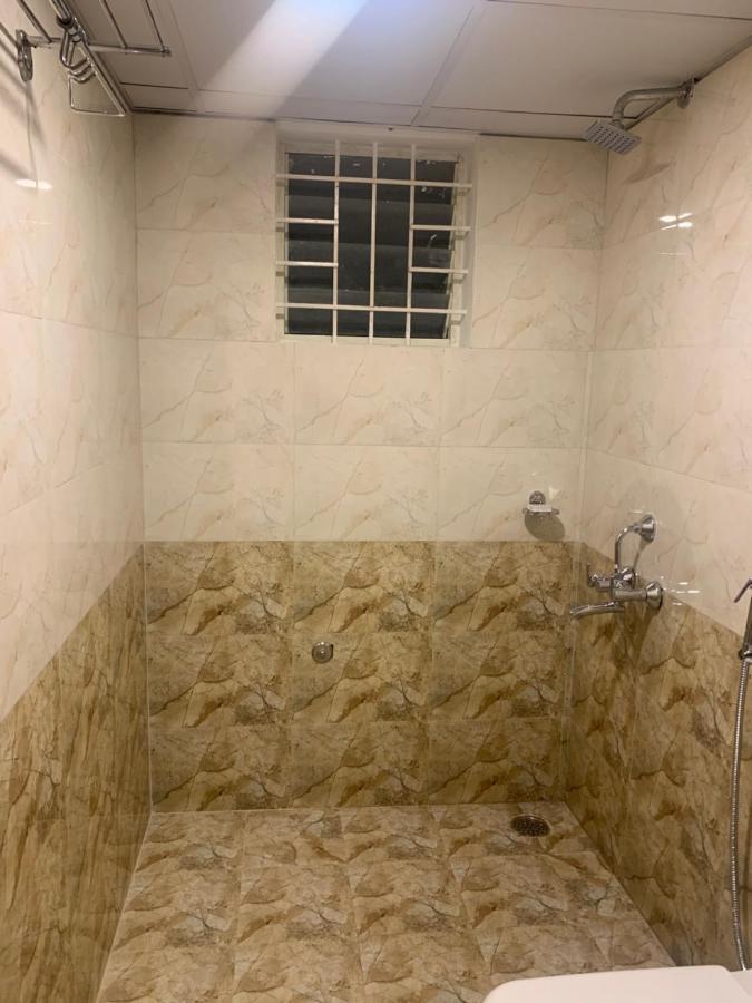 Hotel Airport City Dod Jala Екстер'єр фото